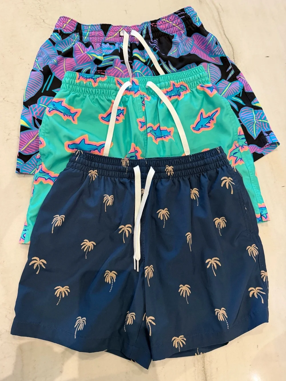 🌴 Chubbies Men’s Swim Trunks -3 Pairs- Small (5.5” Inseam)-Excellent Condition-